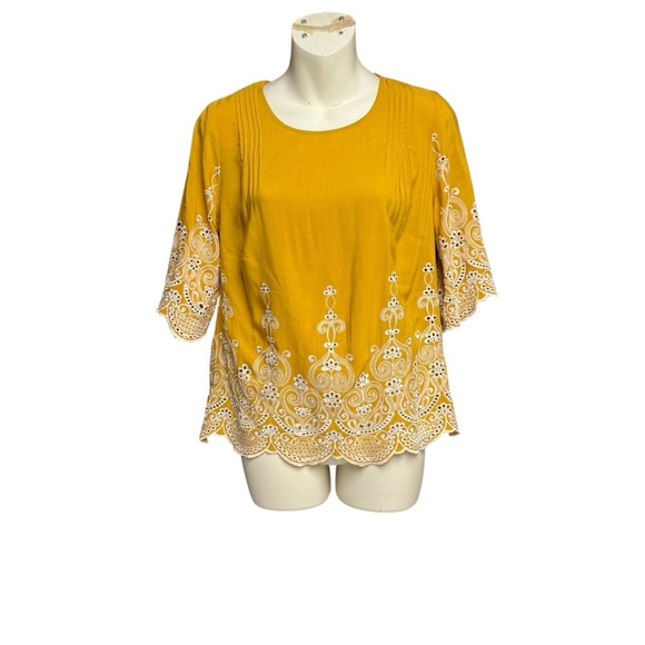 MELLODAY Tops - Melloday size small Mustard Yellow Embroidered Blouse